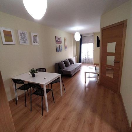 San Pedro 64 Apartment Lugo Bagian luar foto